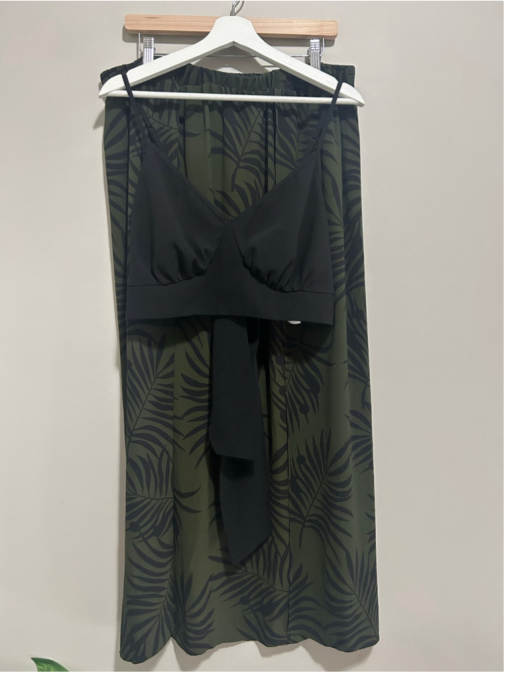Maxi Skirt Top Set Olive Green Black Leaf Print - Picture 7 of 16